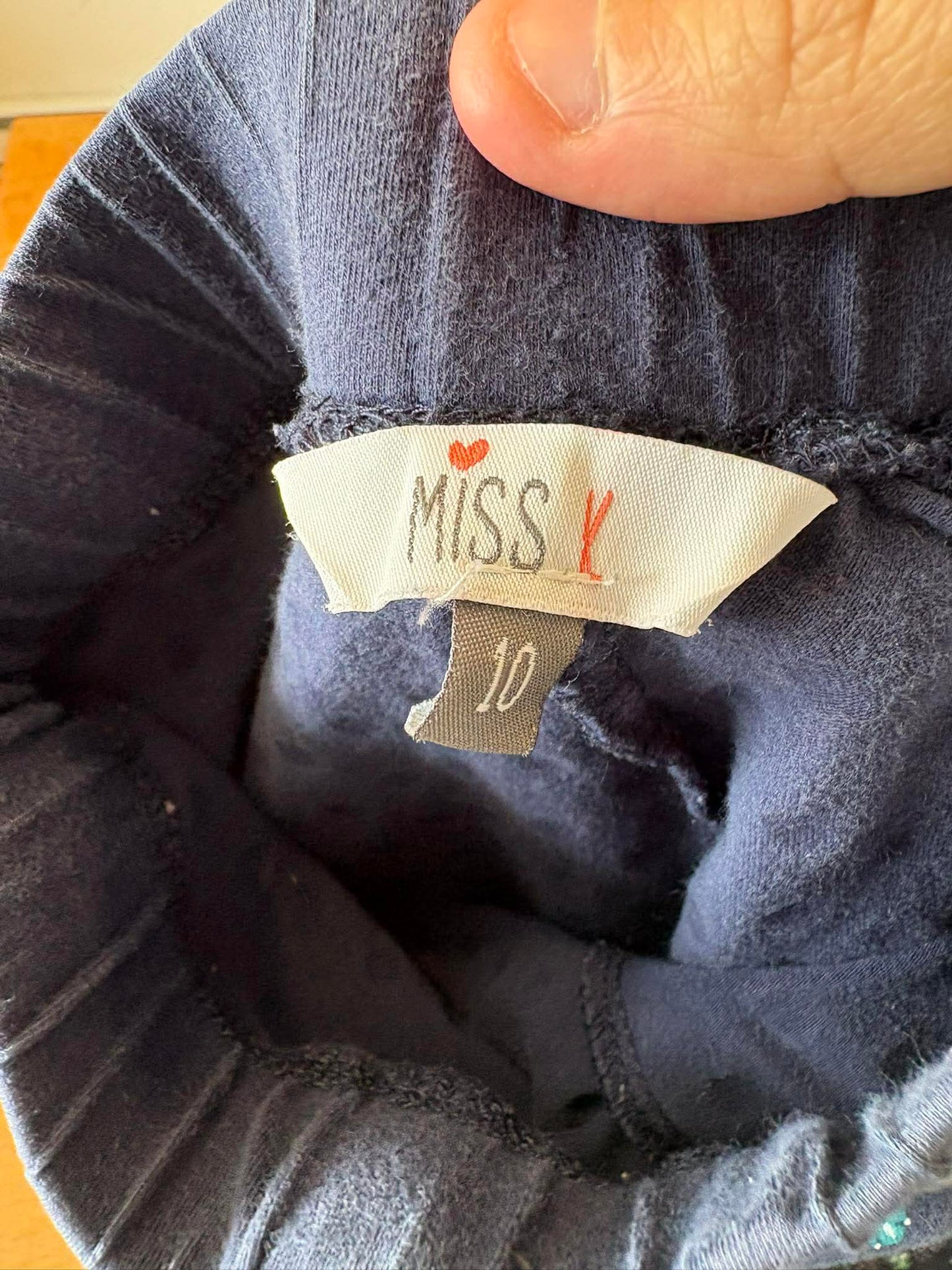 Capris myssi taille 10 fait petit 8 T