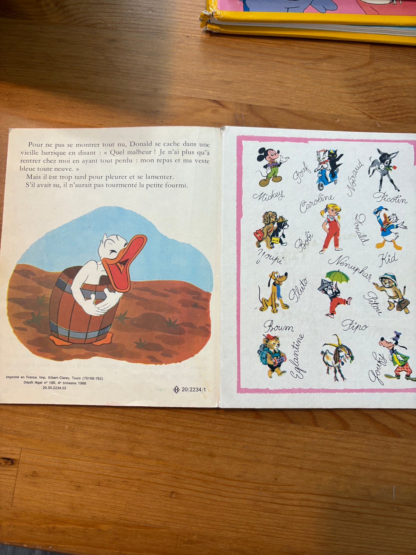 Livre vintage disney