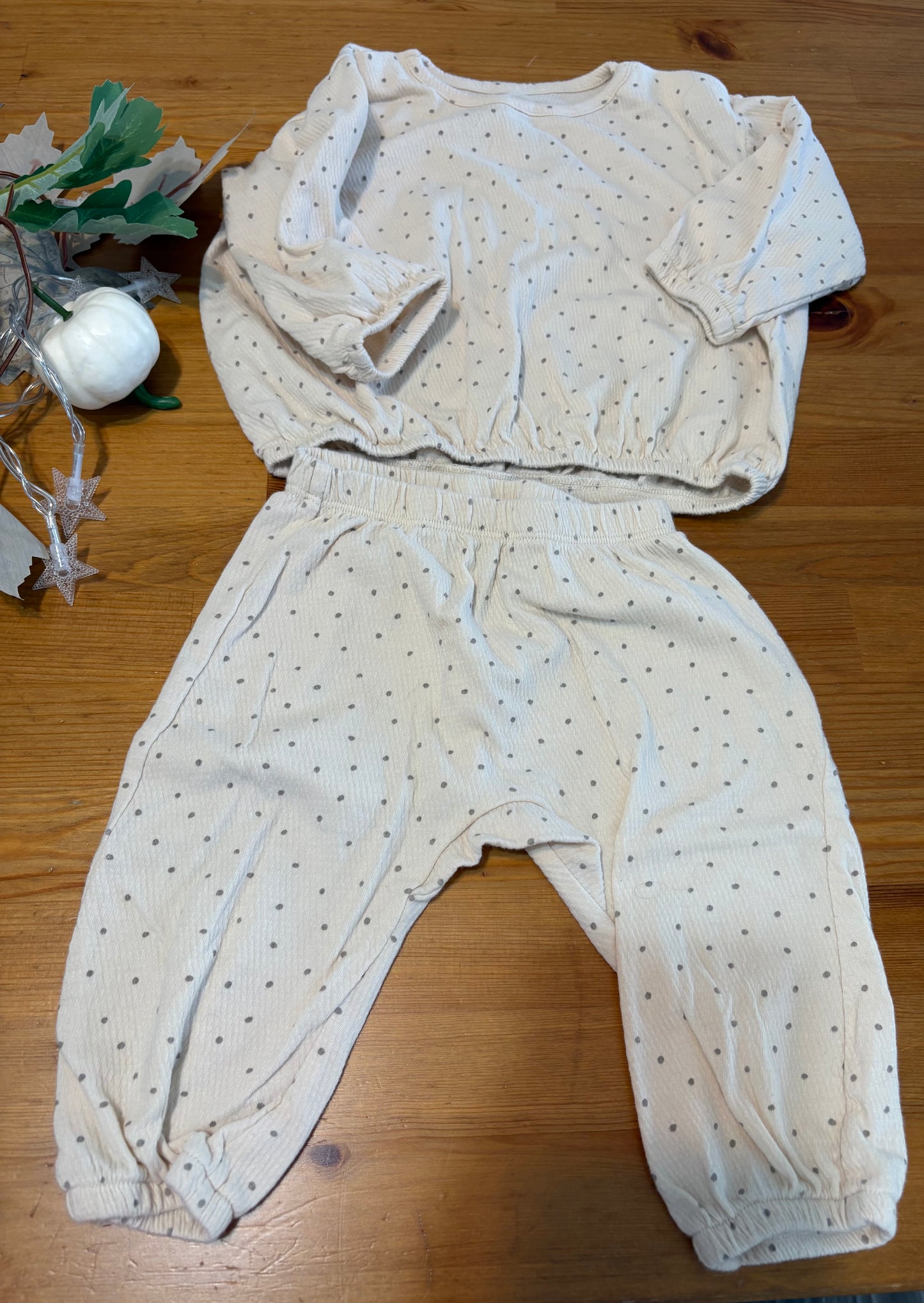 Ensemble 2 pièce h&m 4-6 mois état neuf