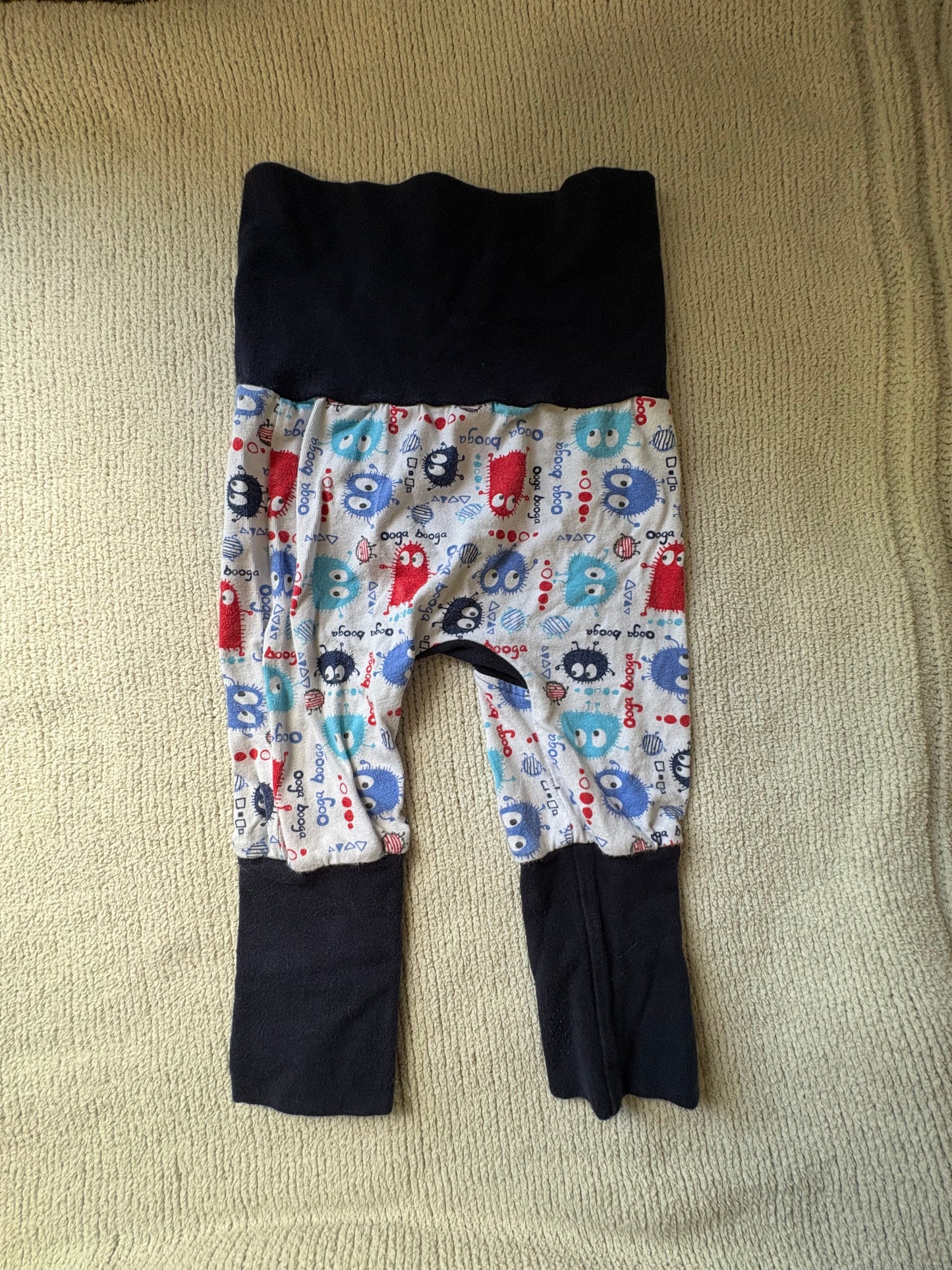 Pantalon evolutif taille 0-6 mois