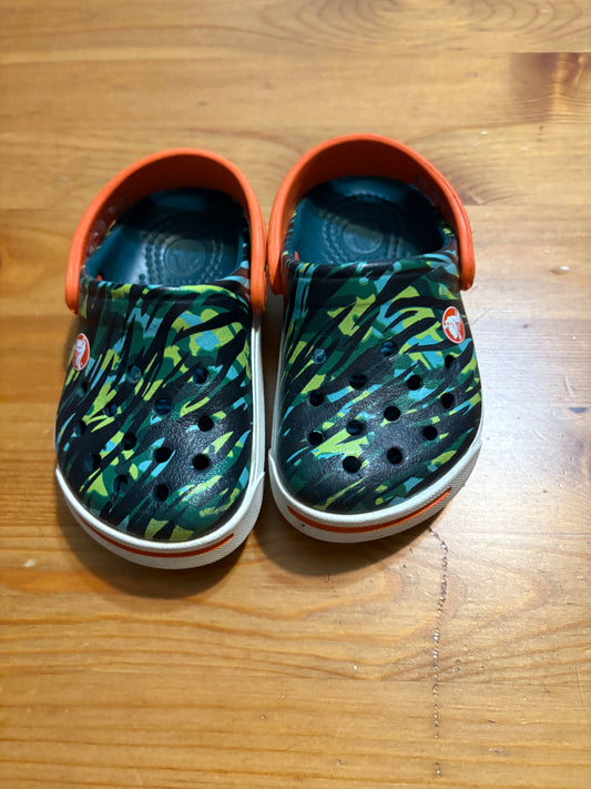 Croc état neuf taille bébé 4-5