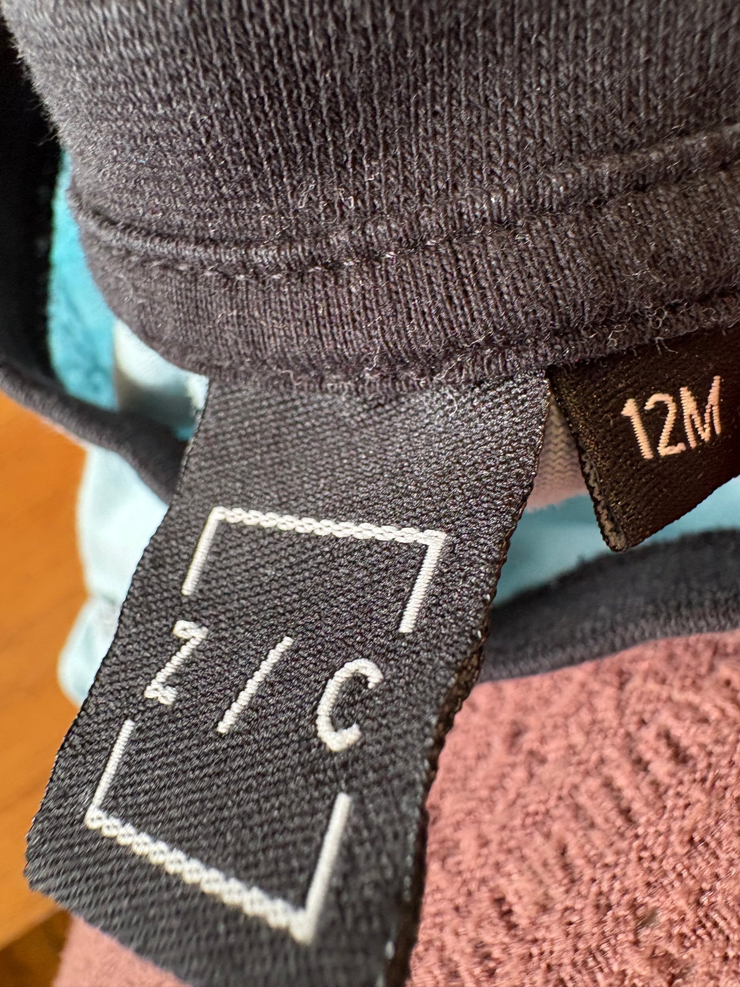 Chandail zic 12 mois (cmb)