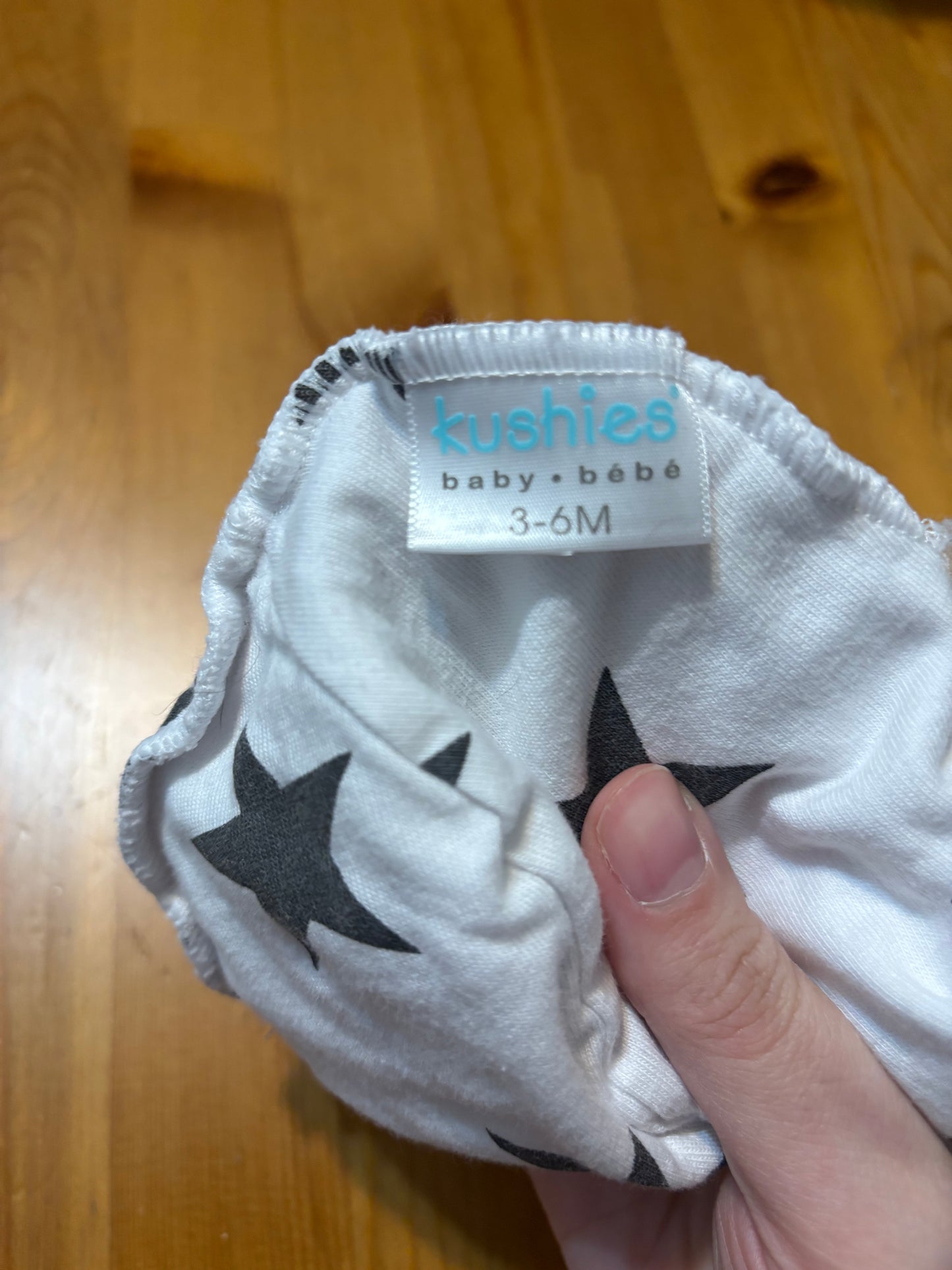 Tuque kushies 3-6 mois