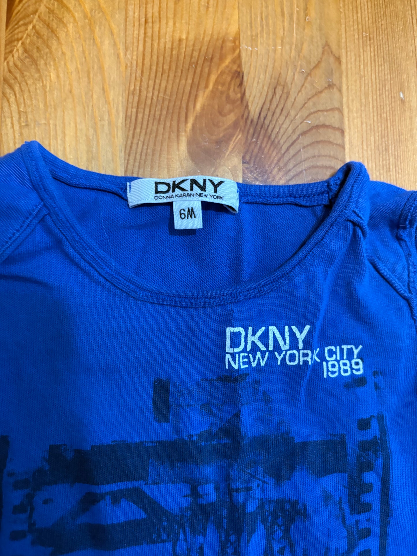 Camisole dkny 12 mois neuf