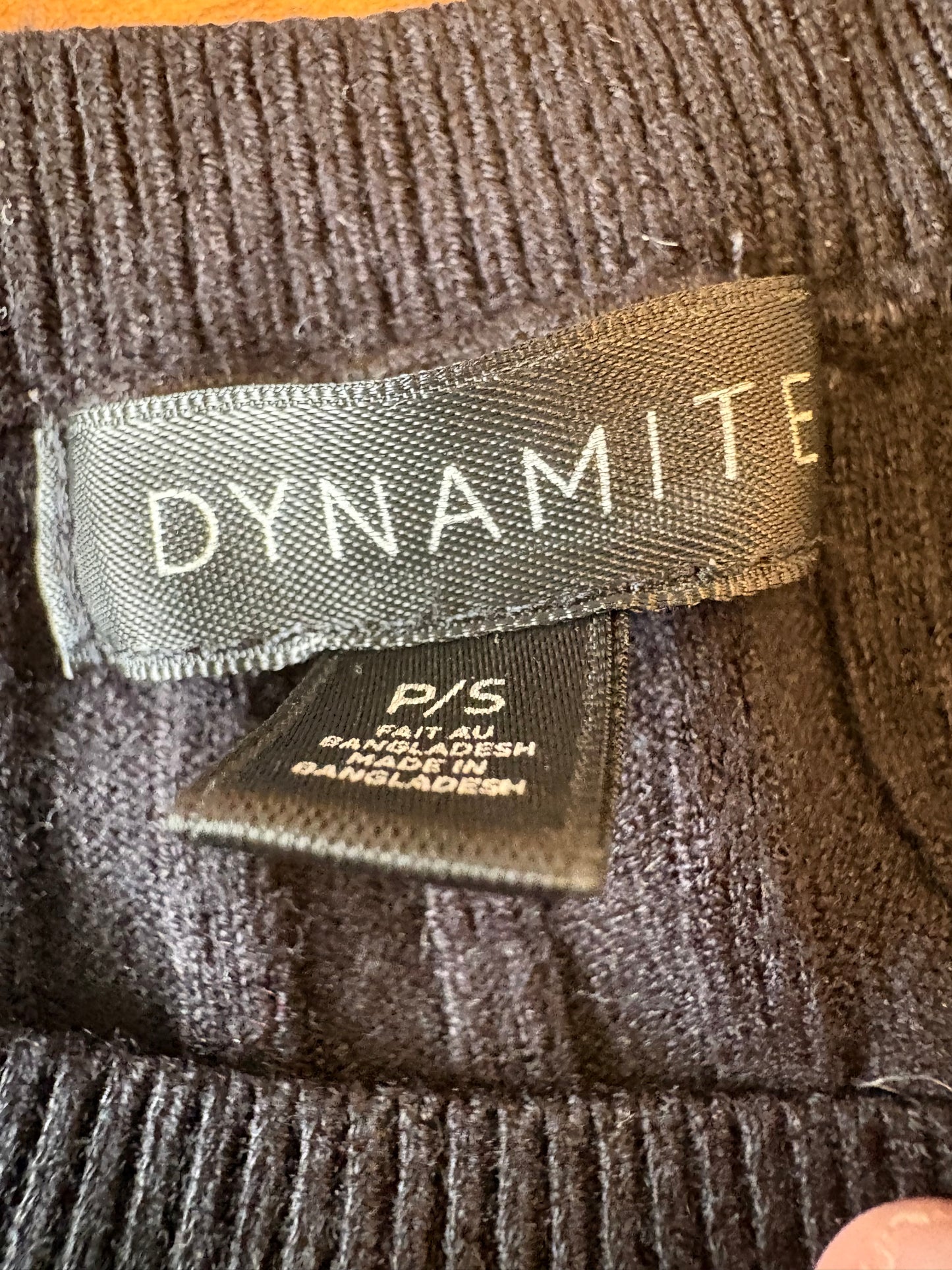 Chandail dynamite Small femme