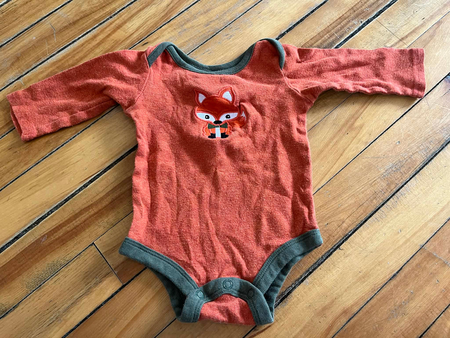 Cache-couche 0-3 mois