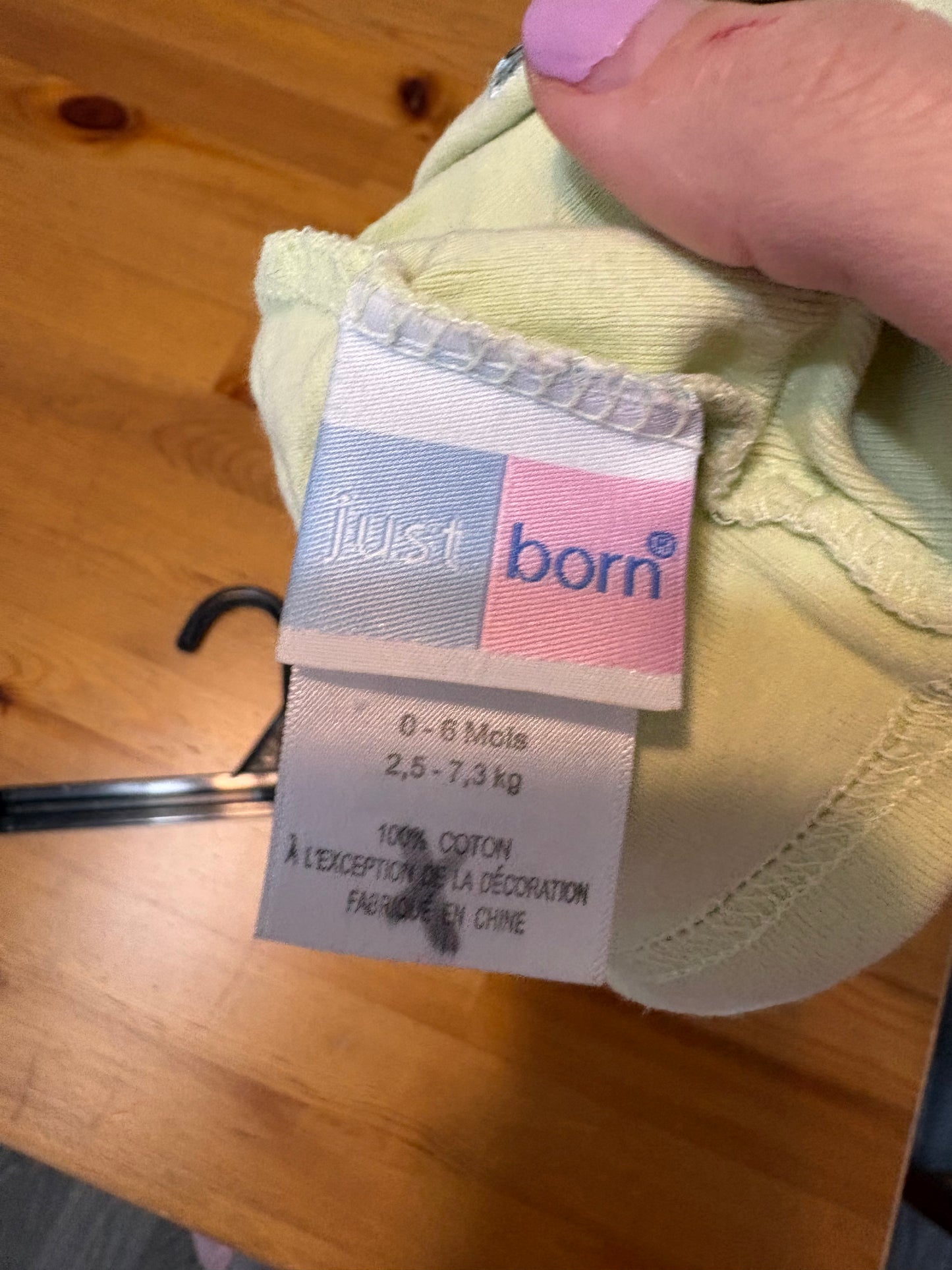 Bonnet juste born 0-6 mois