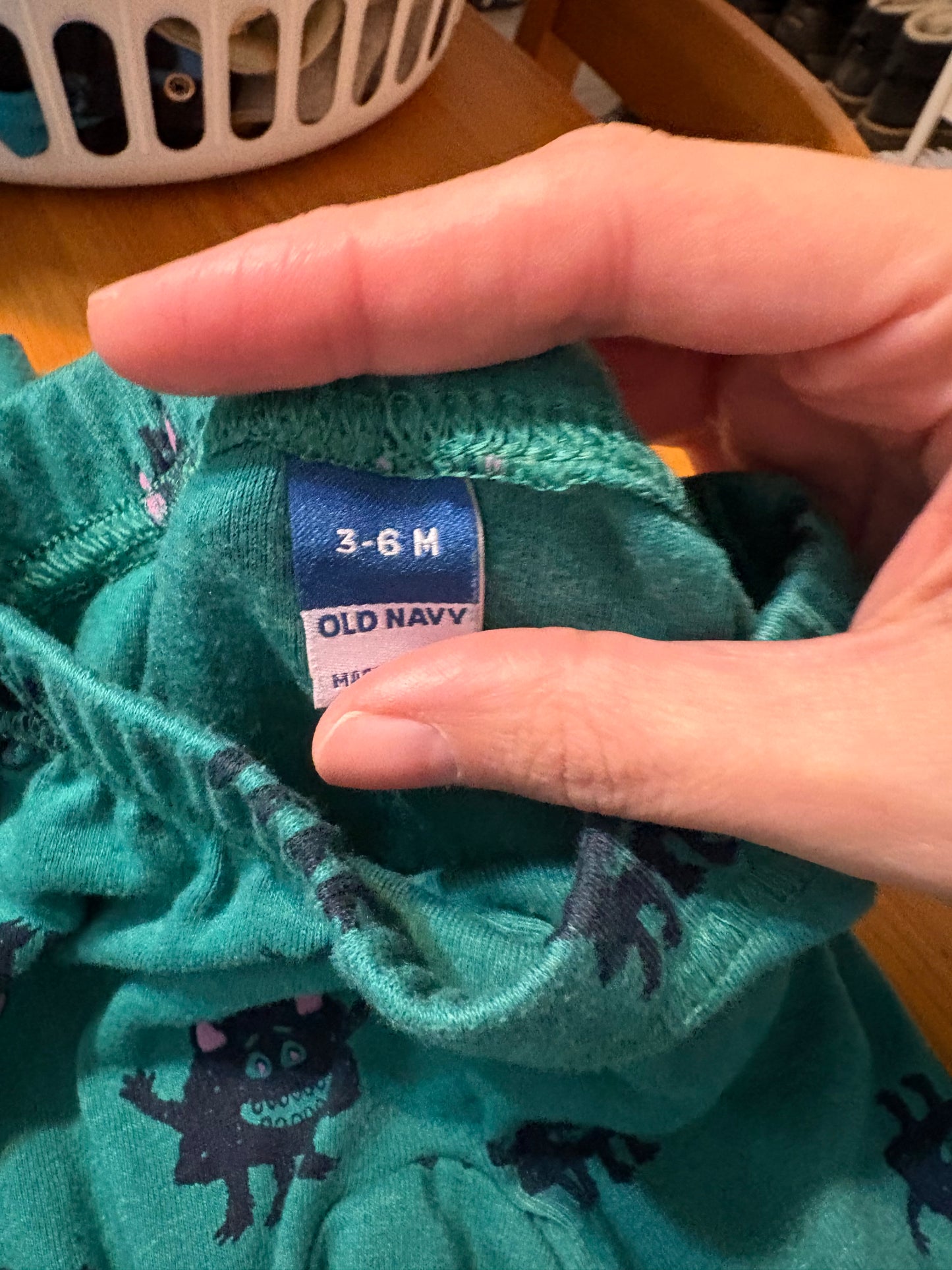 Ensemble old navy 3-6 mois