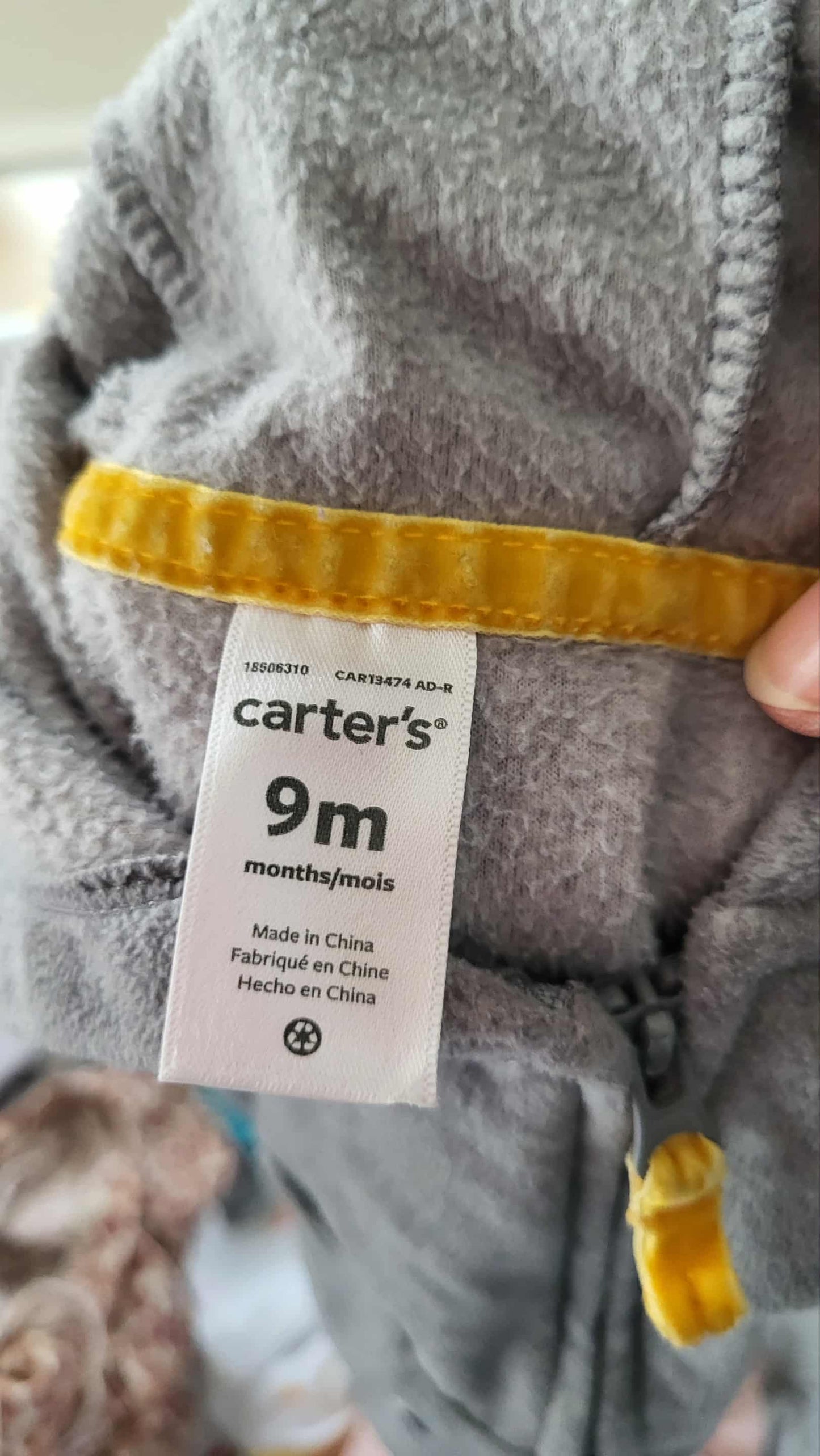 Veste carter’s 9 mois