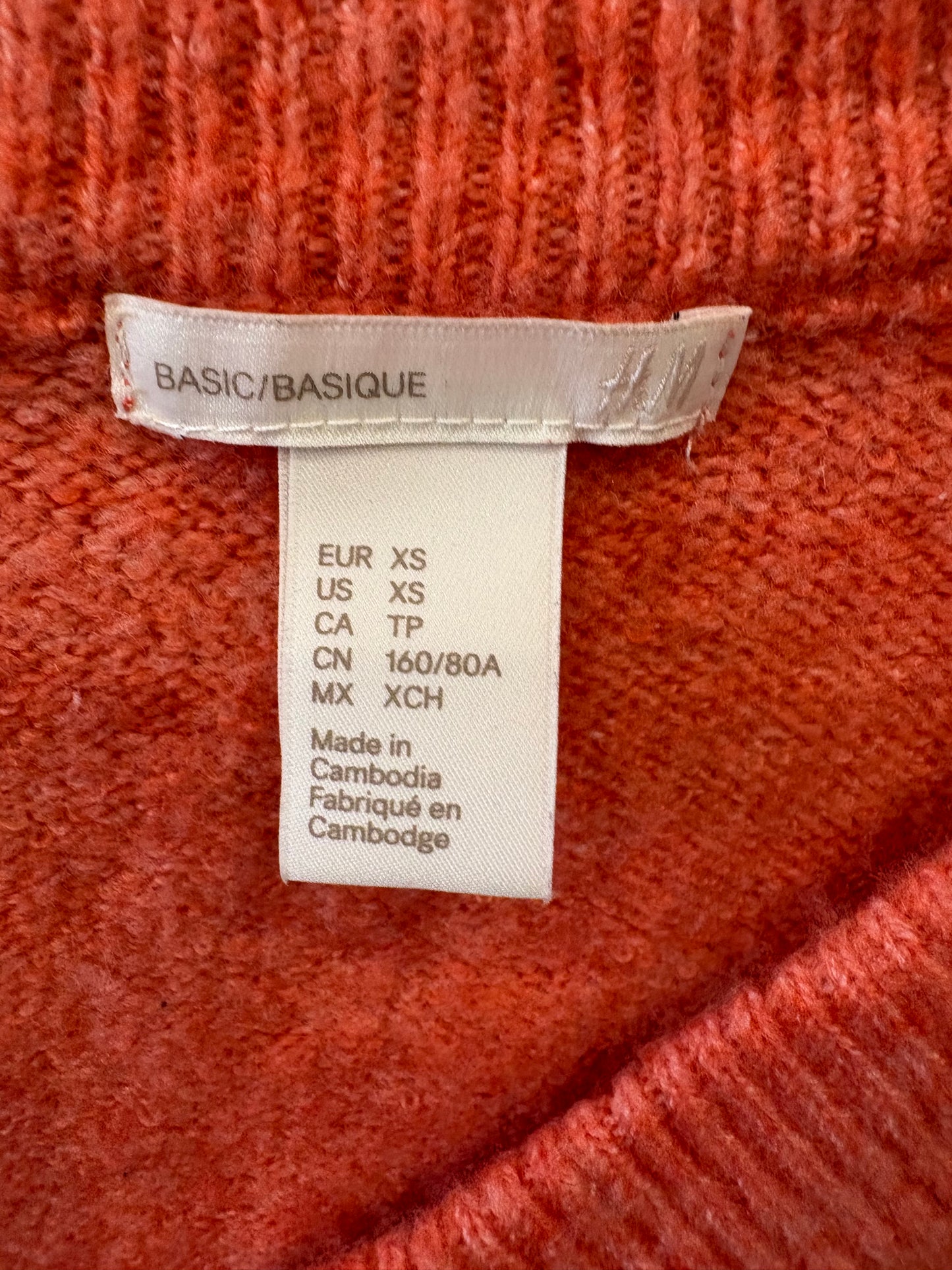 chandail H&M XS fait grand