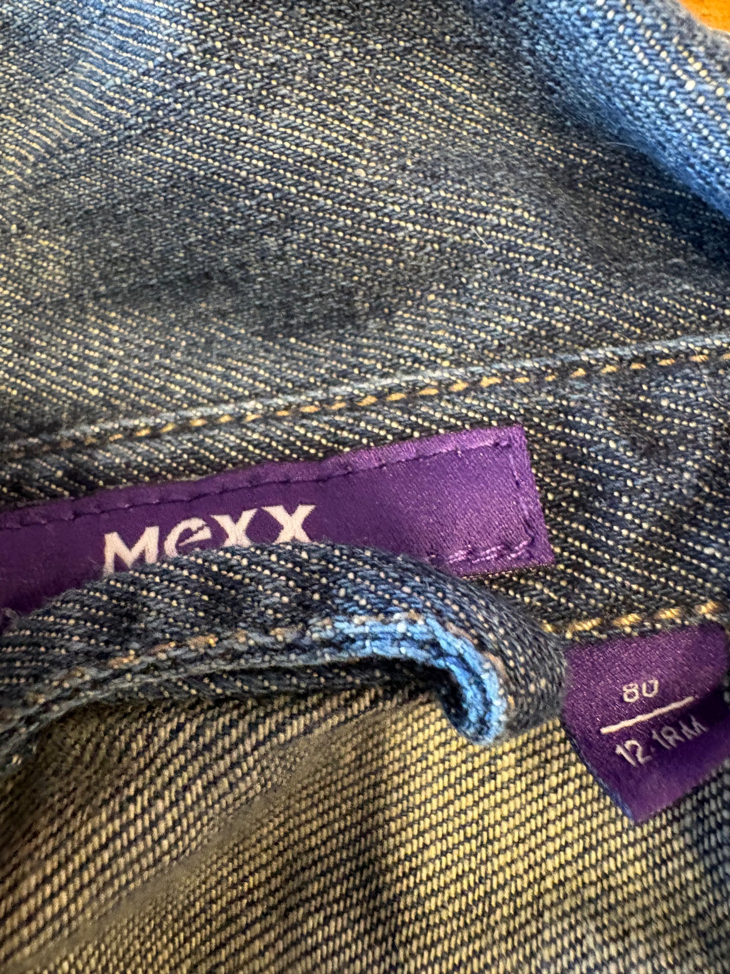 Robe Mexx 12-18 mois (cmb)