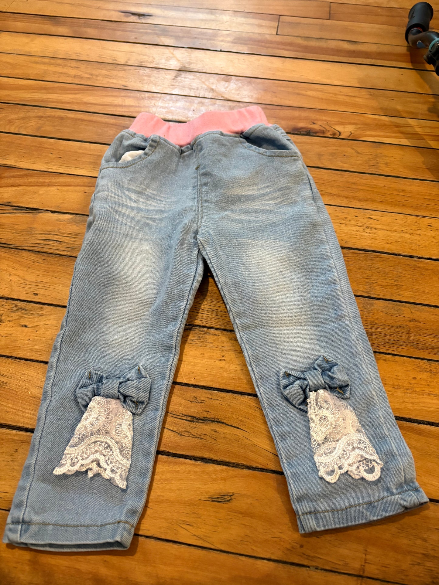 Jeans 2-3T pas de marque