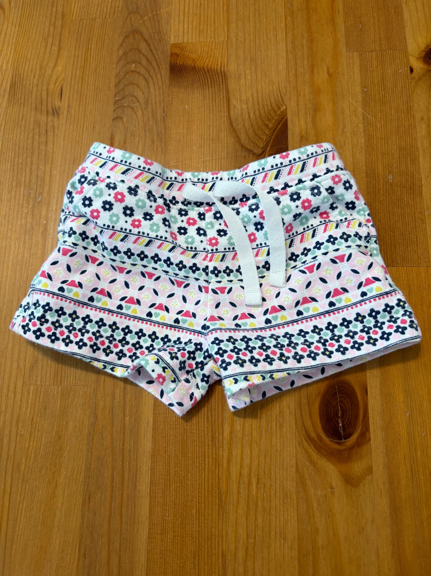 short carter’s 3 mois