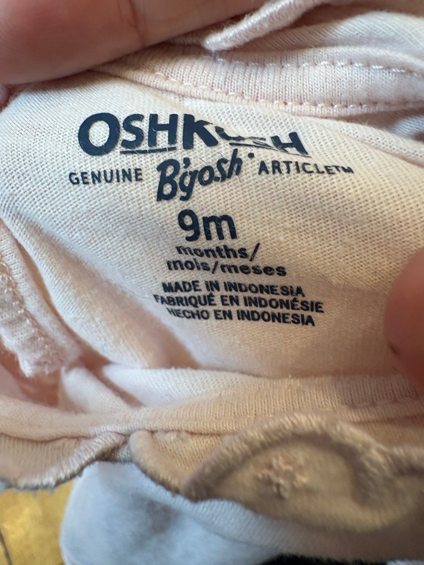 Cache couche Oshkosh 9 mois
