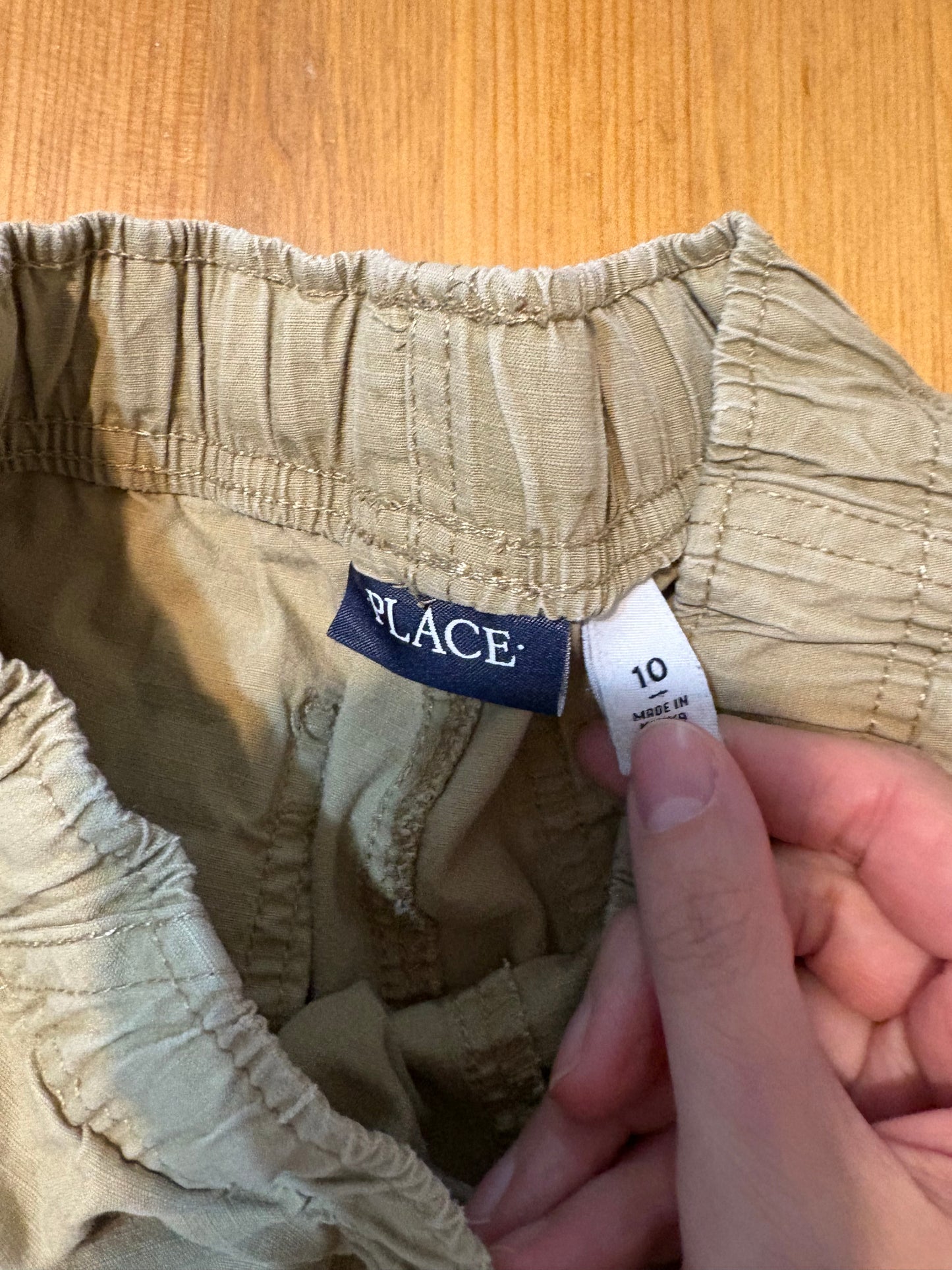 Short 10 ans place