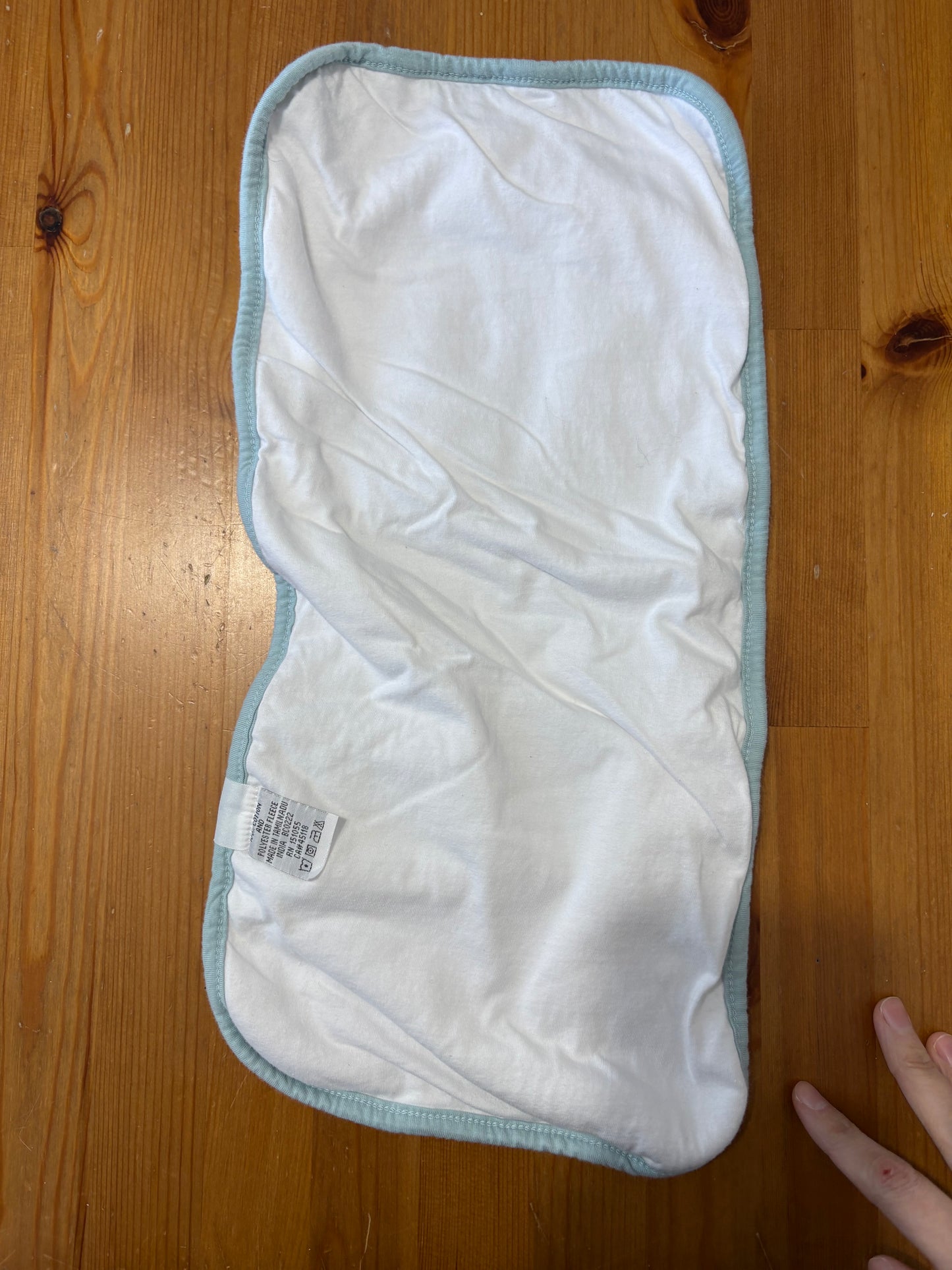 Serviette pour le rot de bébé neuf coperpearl