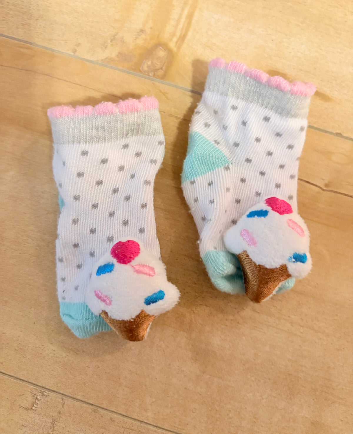 bas hochet newborn