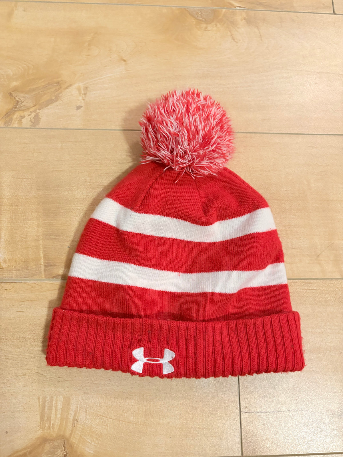 Tuque under armour/ logo rempart de qc enfant one/size