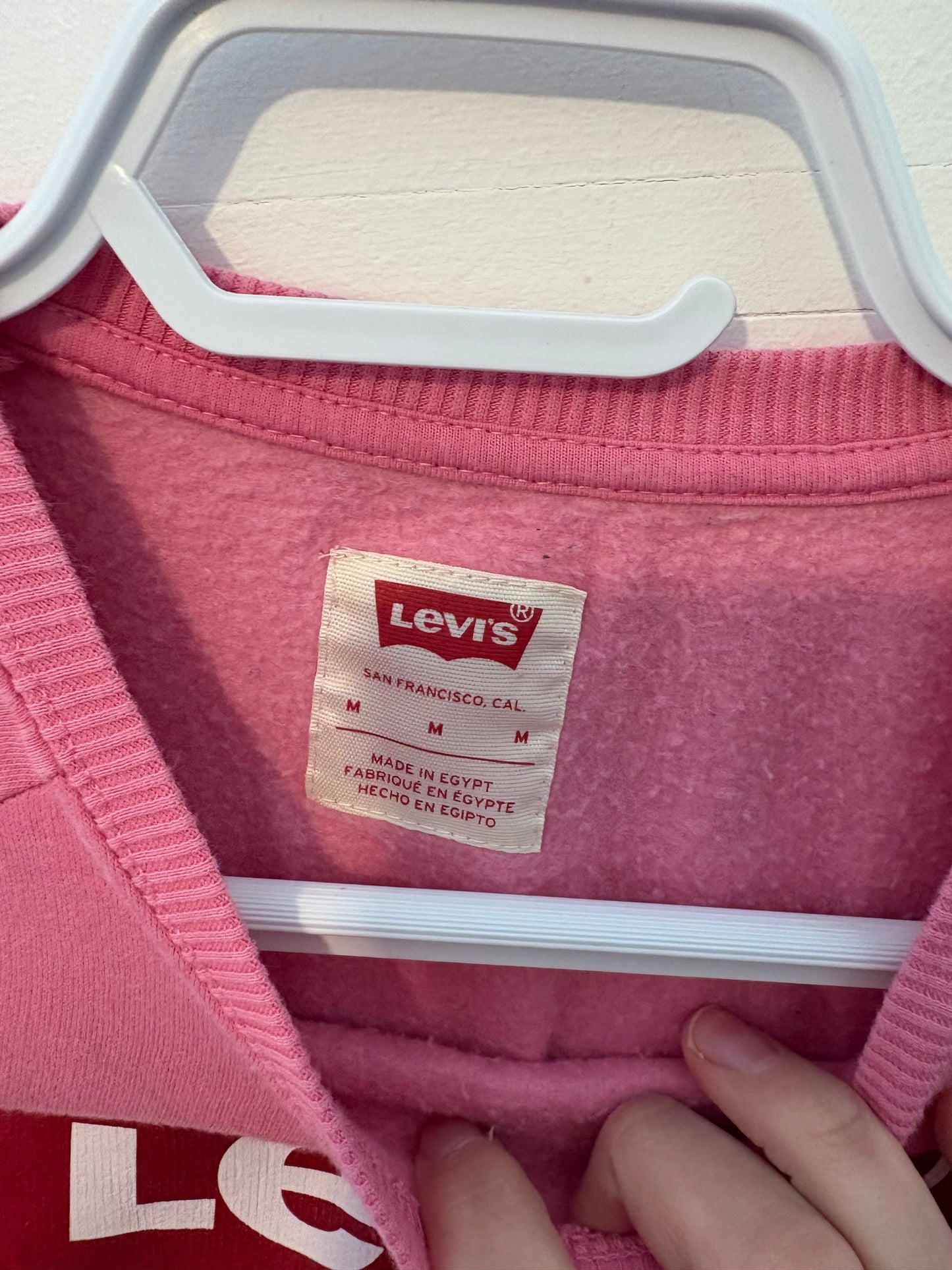 Coton ouaté Levi Medium valeur 51$ neuf