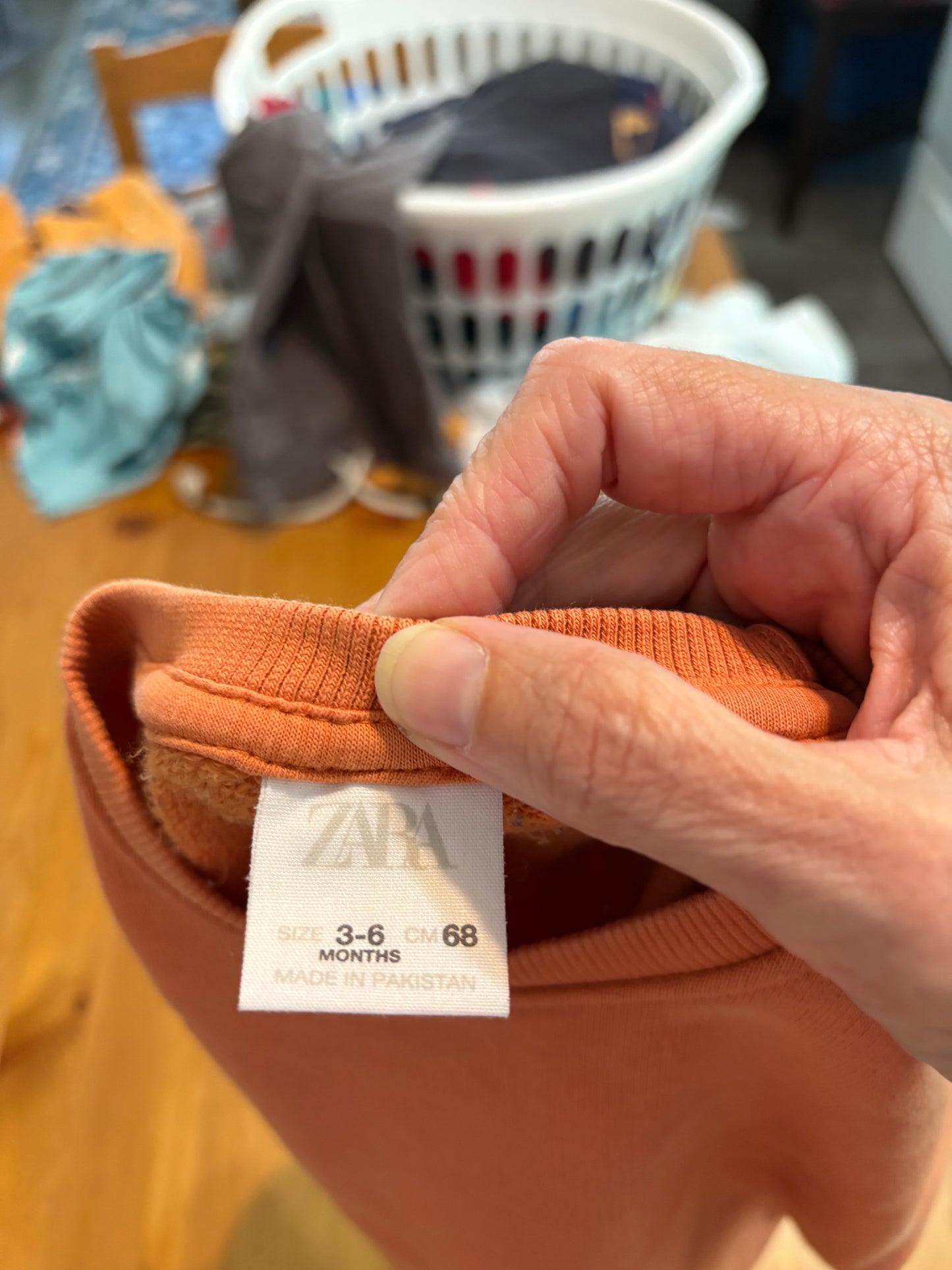 Gilet Zara 3-6 mois état neuf