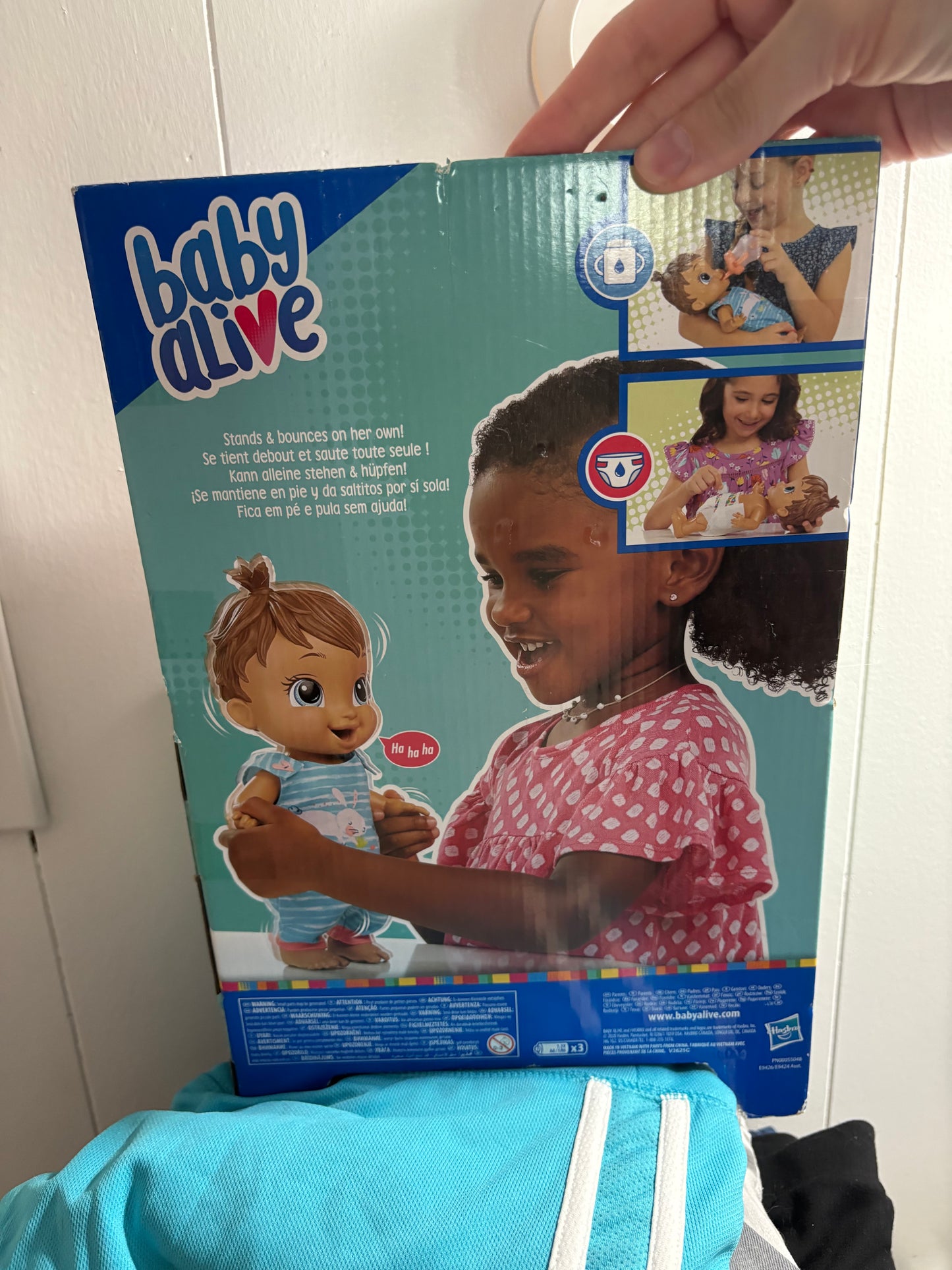 Poupée baby alive neuf valeur 44$ +tx chez canadian tire