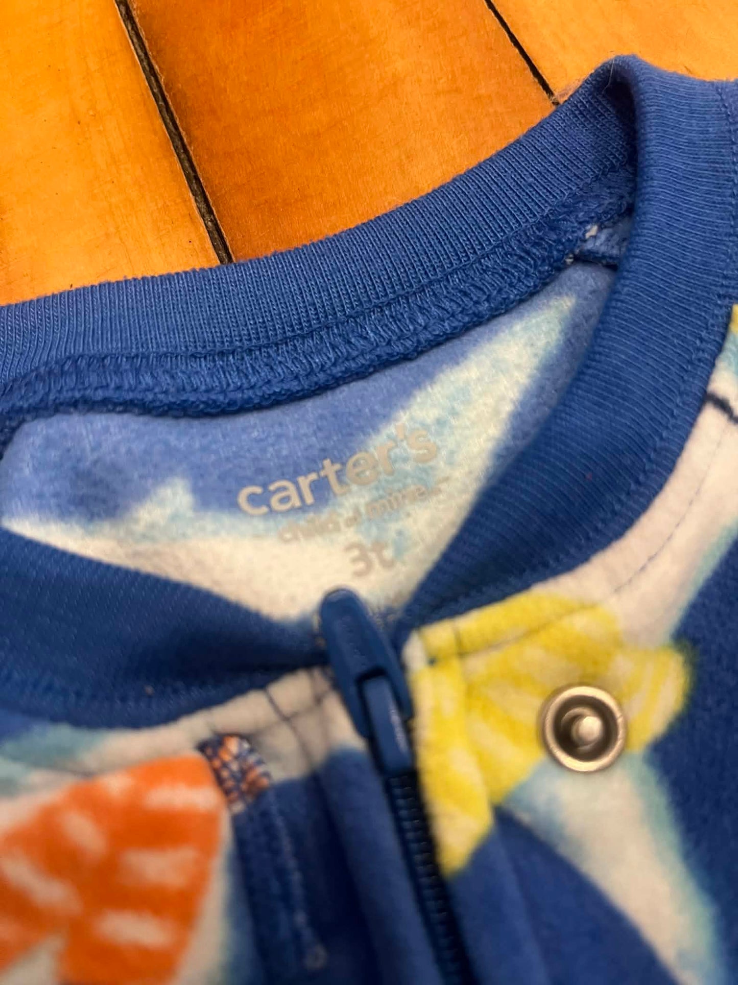 Pyjama carter’s 3T état neuf🦈