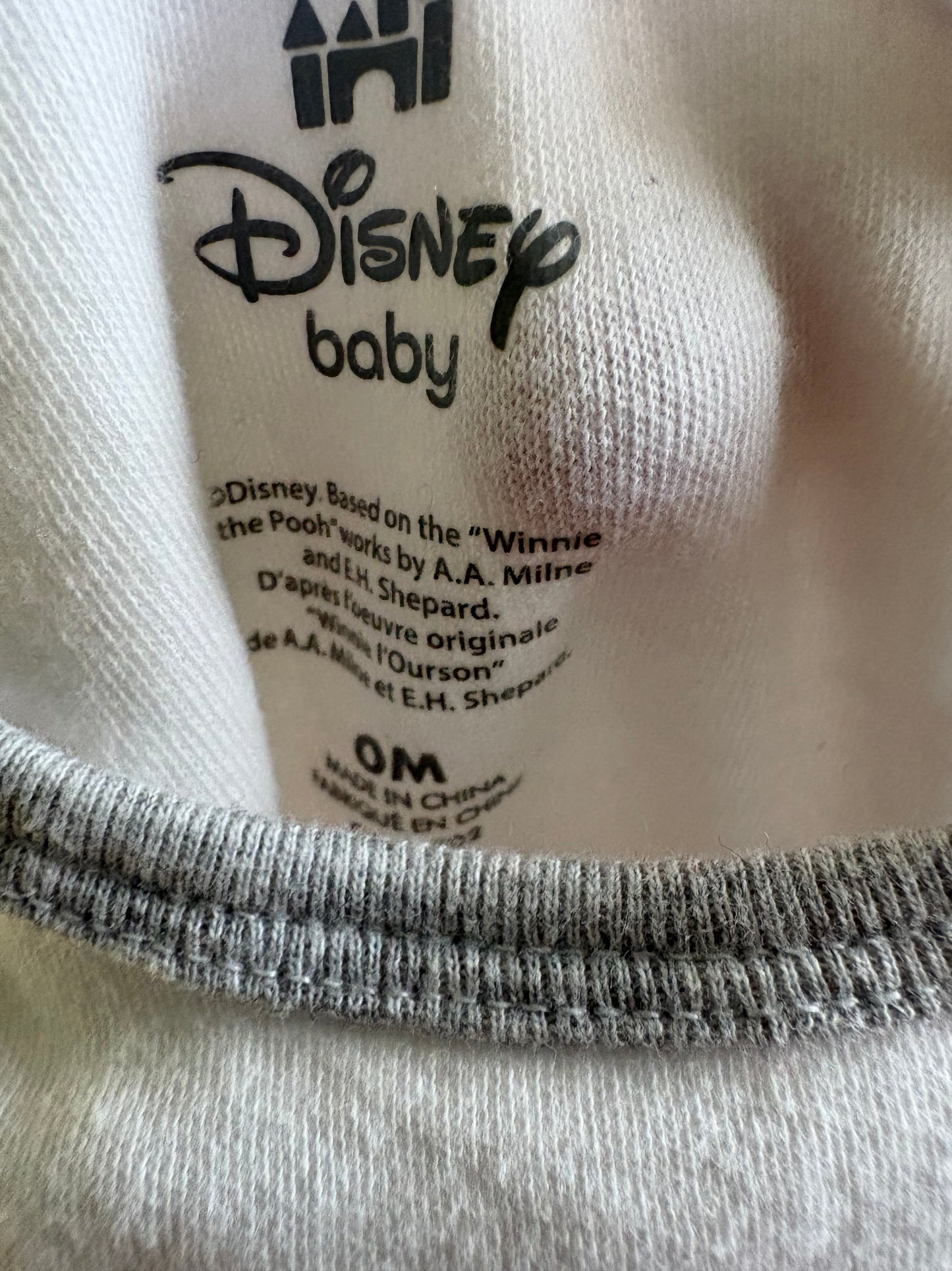 Cache couche nouveau née Disney (cmb)