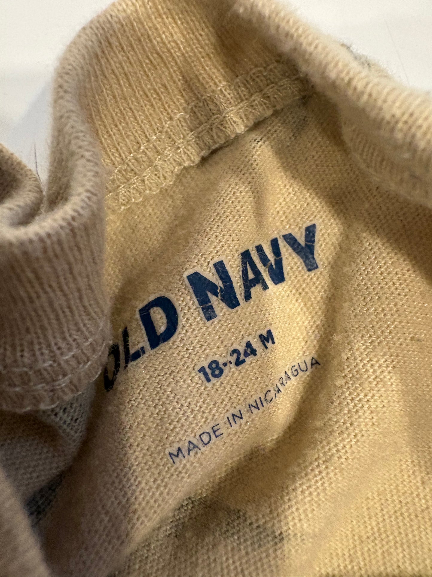 Chandail Old navy 18-24 mois (cmb)