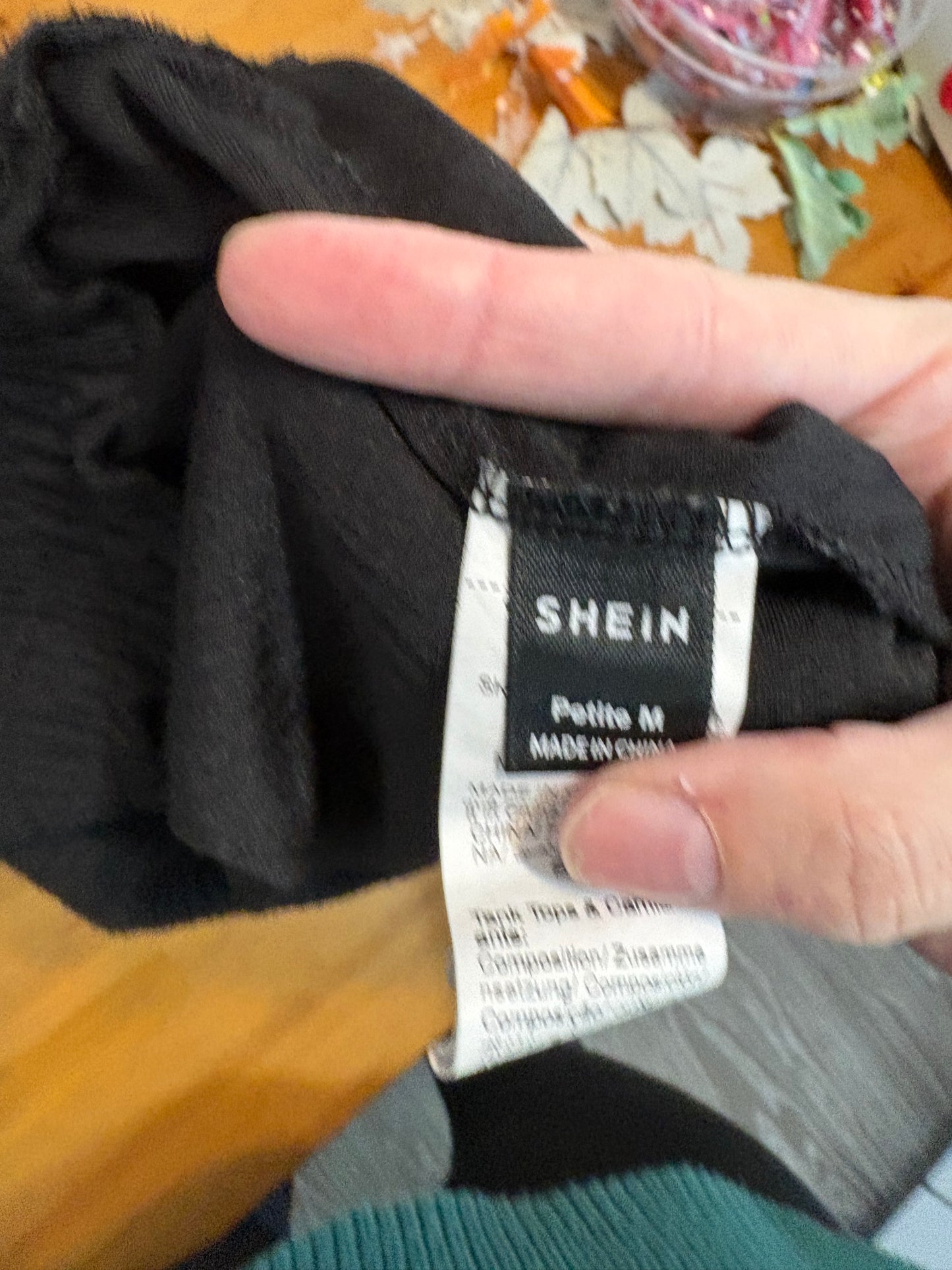 short shein medium + 20% applicable au panier