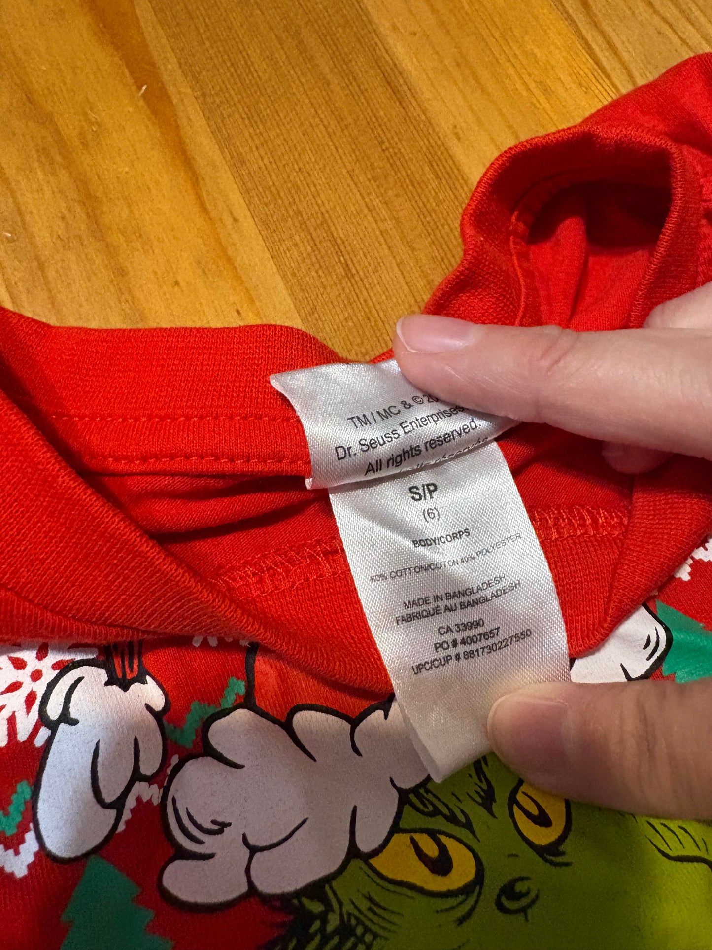 T-shirt the grinch 6 ans