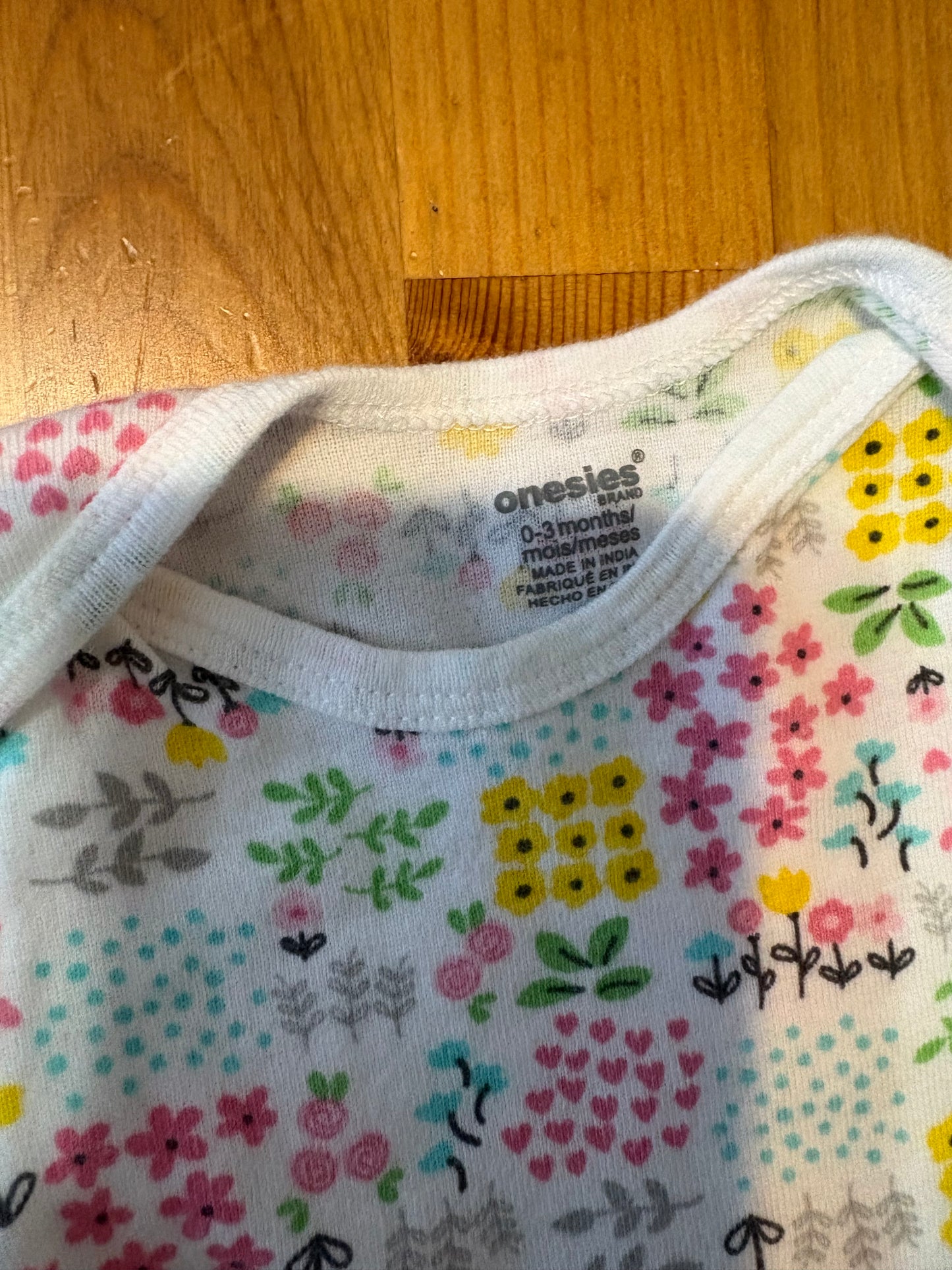 Cache-couche onesis 0-3 mois