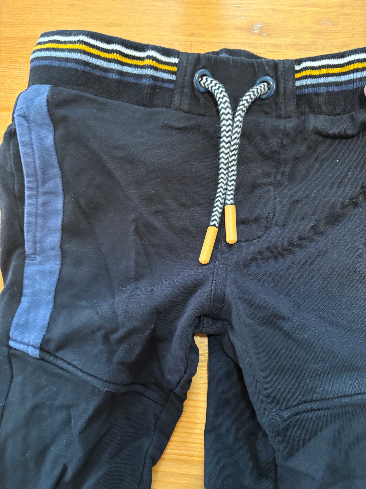 Pantalon nanö 2T état neuf