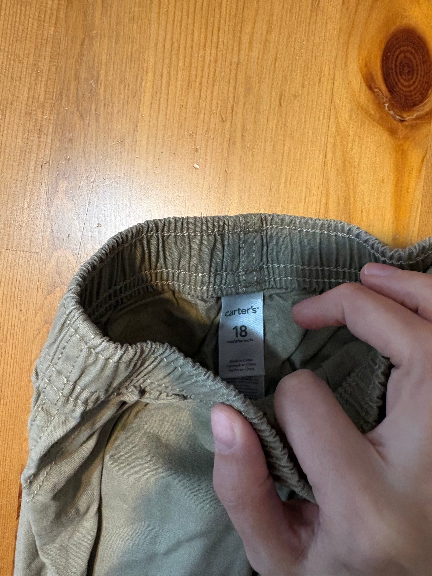 Pantalon carter’s 18 mois état neuf