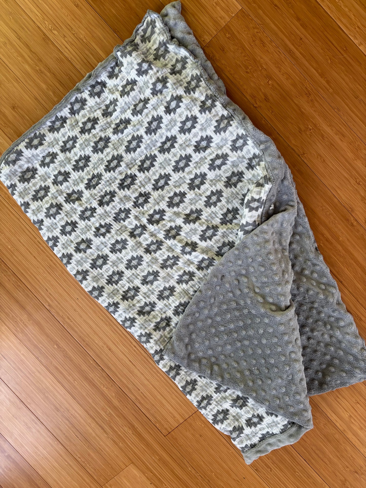 Doudou fait à la main (cmb)