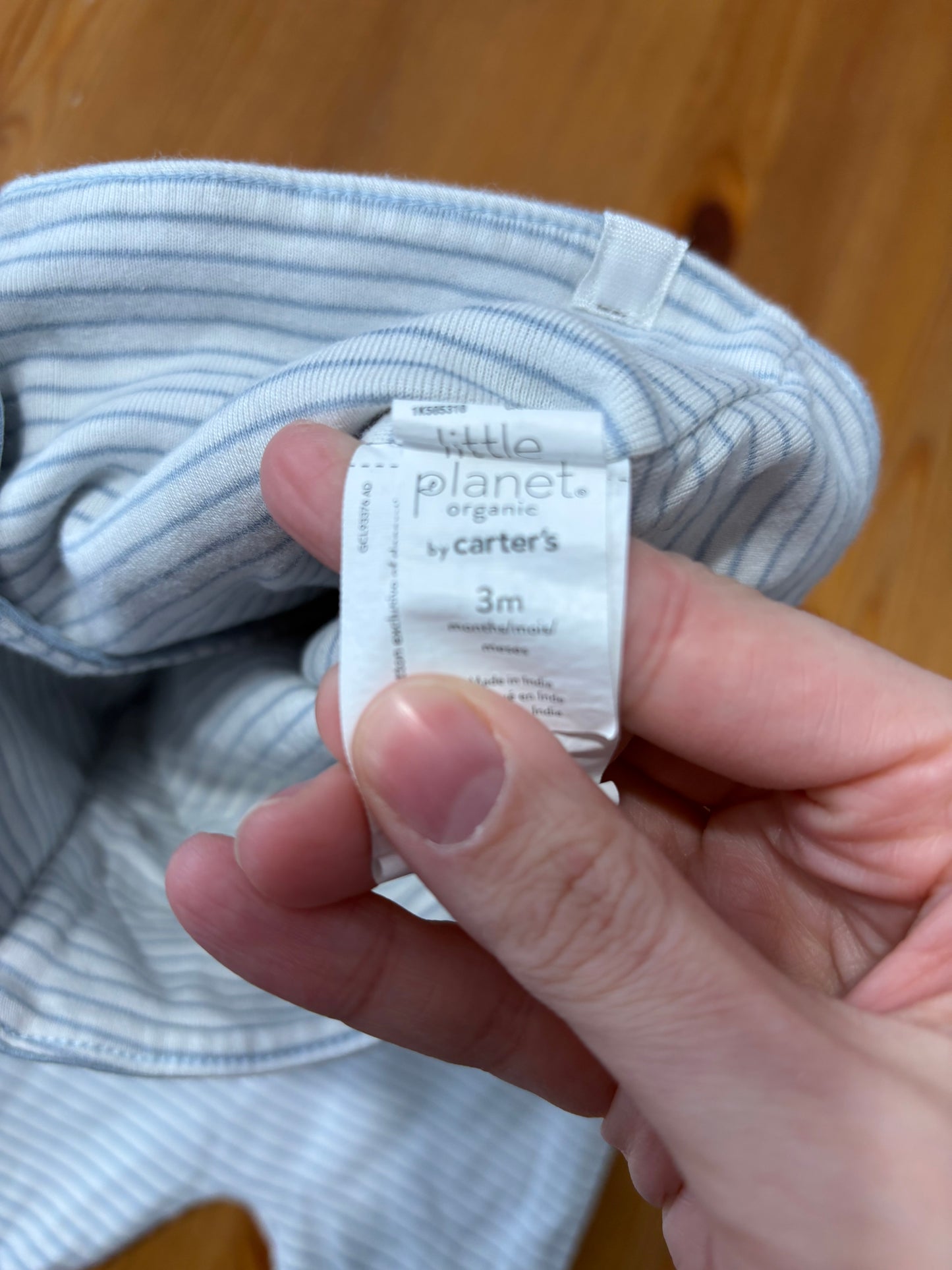 Ensemble 3 mois little planet bio neuf