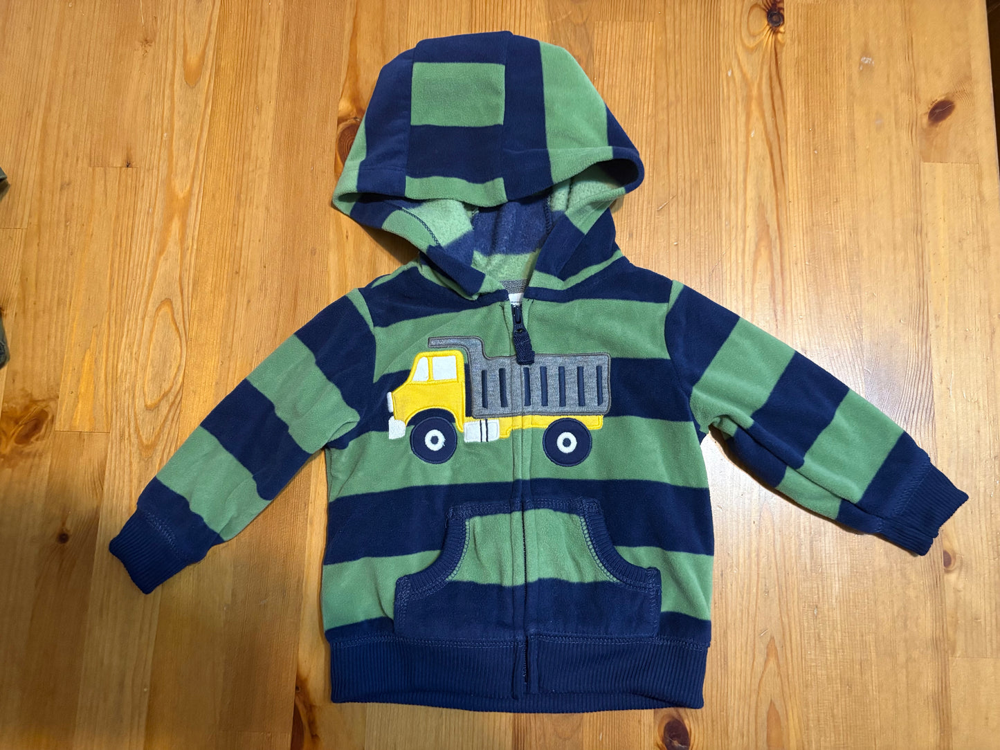 Veste carter’s 6 mois