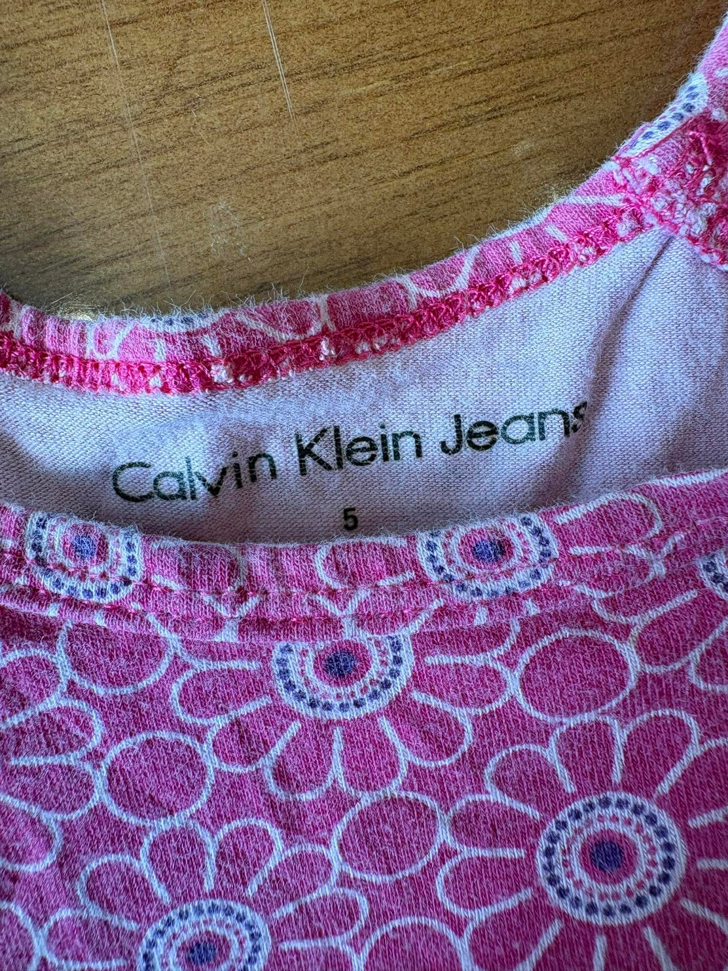 Robe calvin klein 5 ans *