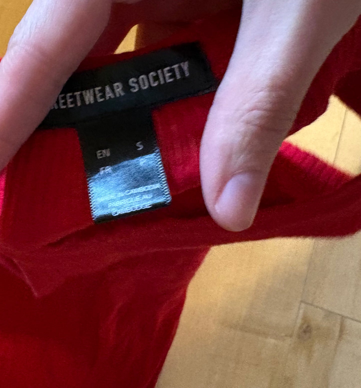 Robe streat wear society small