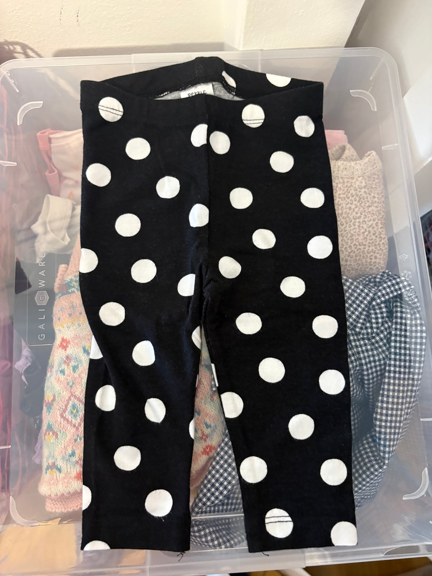 legging 6 mois comme neuf pekkle