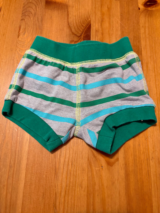 Short deux par deux 3 mois