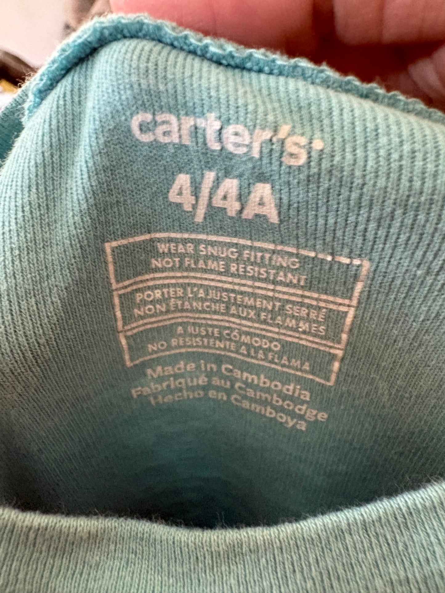 Chandail carter's 4T (cmb)