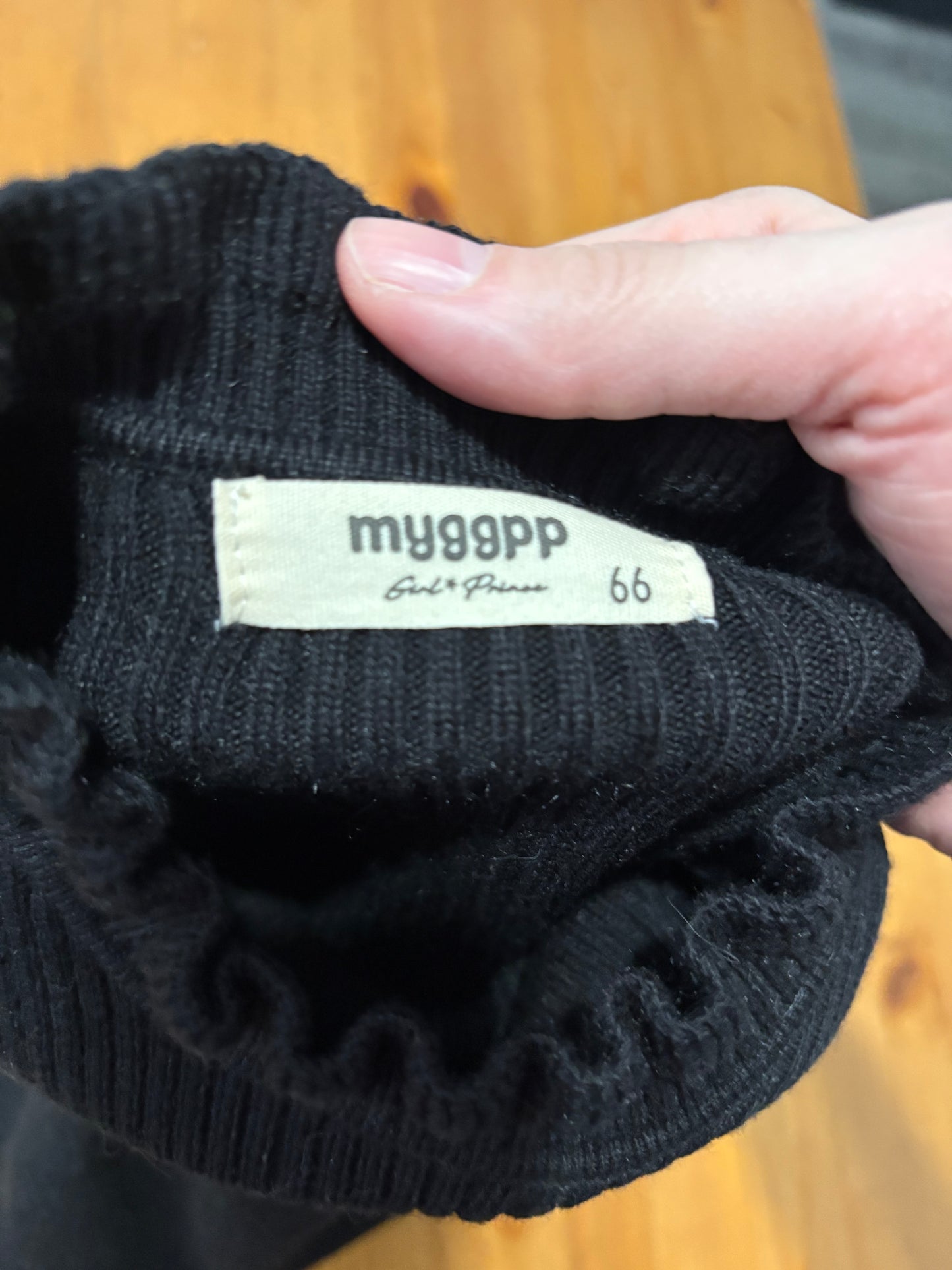 Robe en tricot myggpp 12 mois neuf