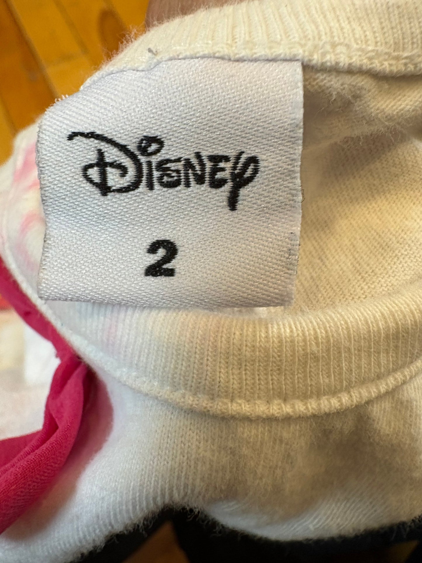 Chandail disney 2T imparfait*