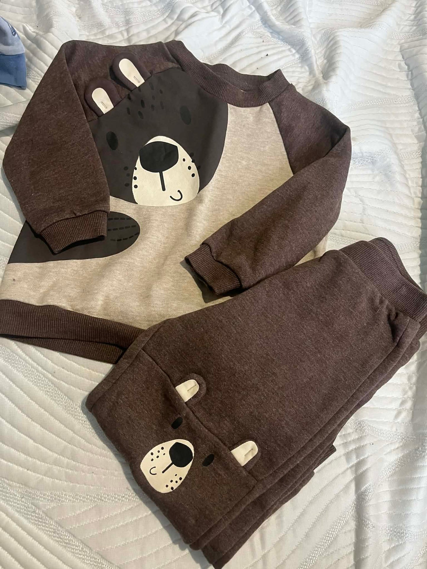 Ensemble 18-24 mois neuf george