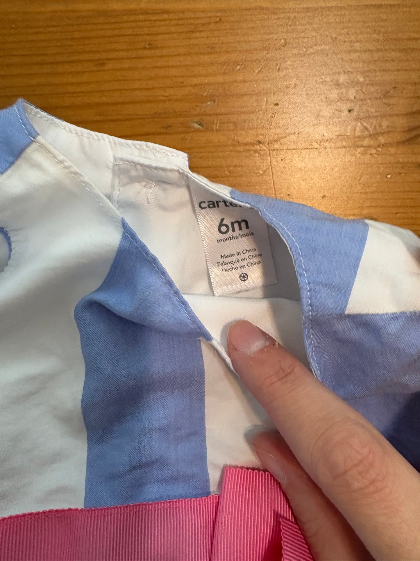 Robe 6 mois carter’s état neuf