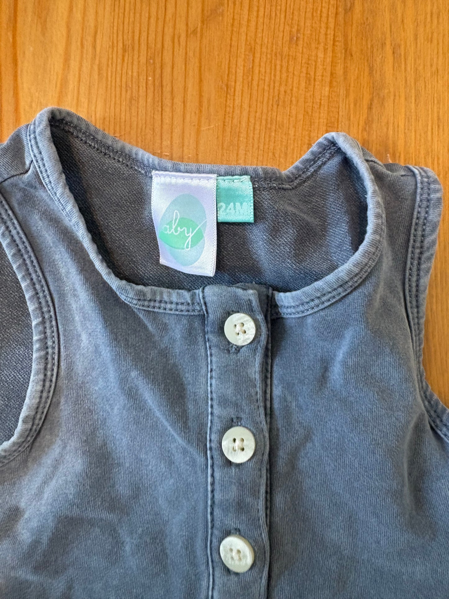 Robe aby 24 mois