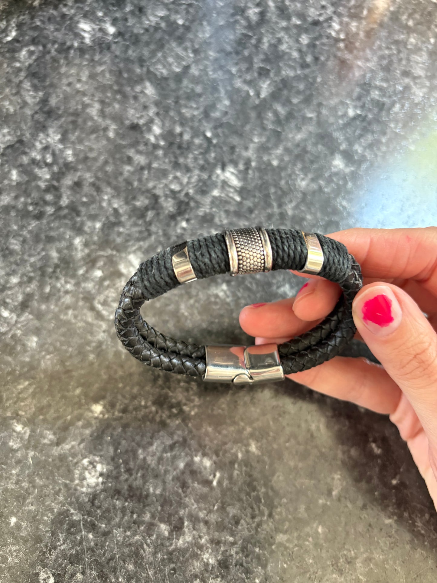 Bracelet style cuirette et stenless