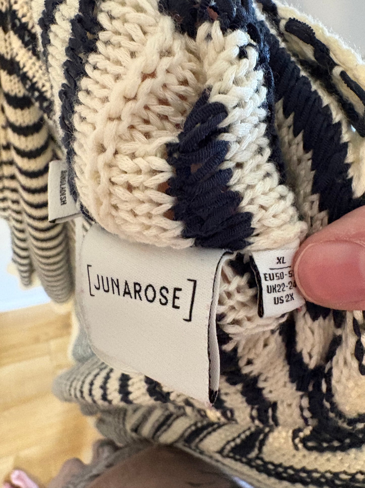 Cardignan junarose xlarge état neuf