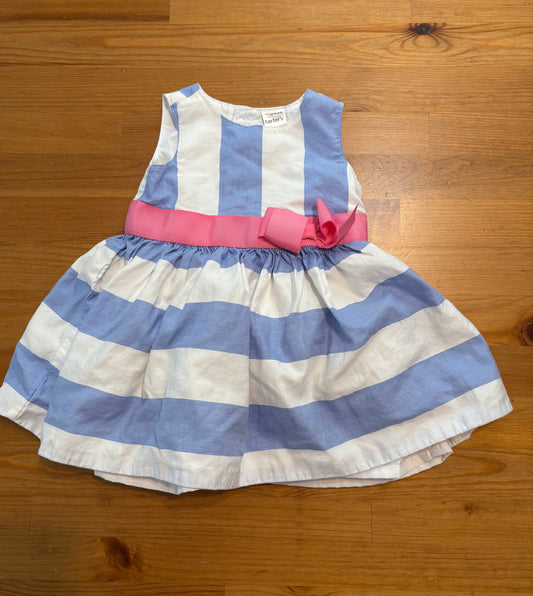 Robe 6 mois carter’s état neuf