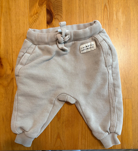 Jogging zara 3-6 mois